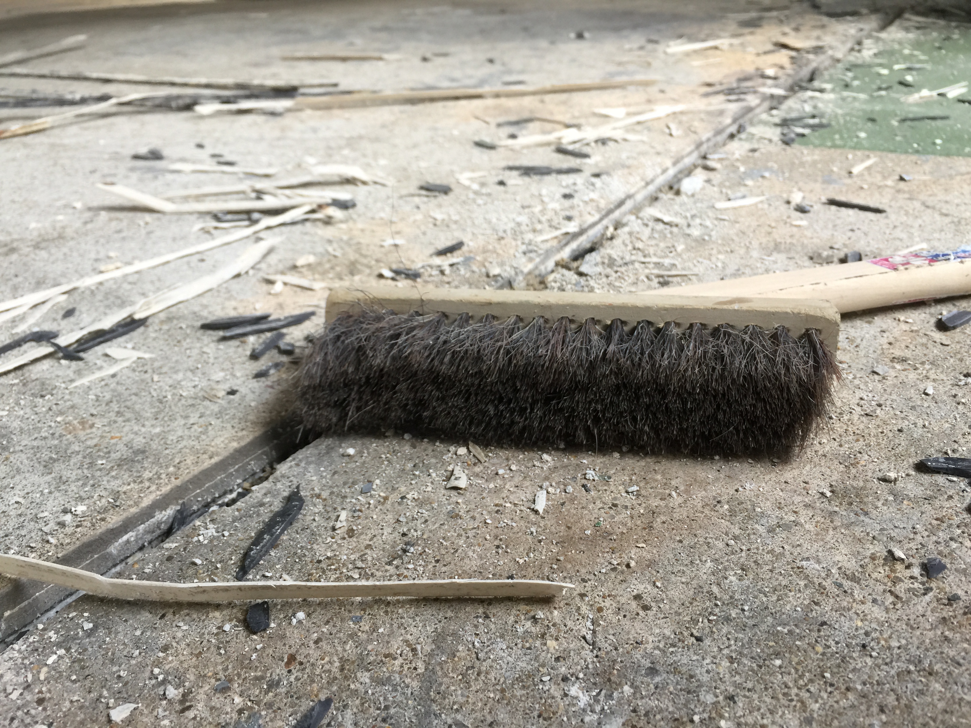 屋上防水工事ー新コーキング剤塗り