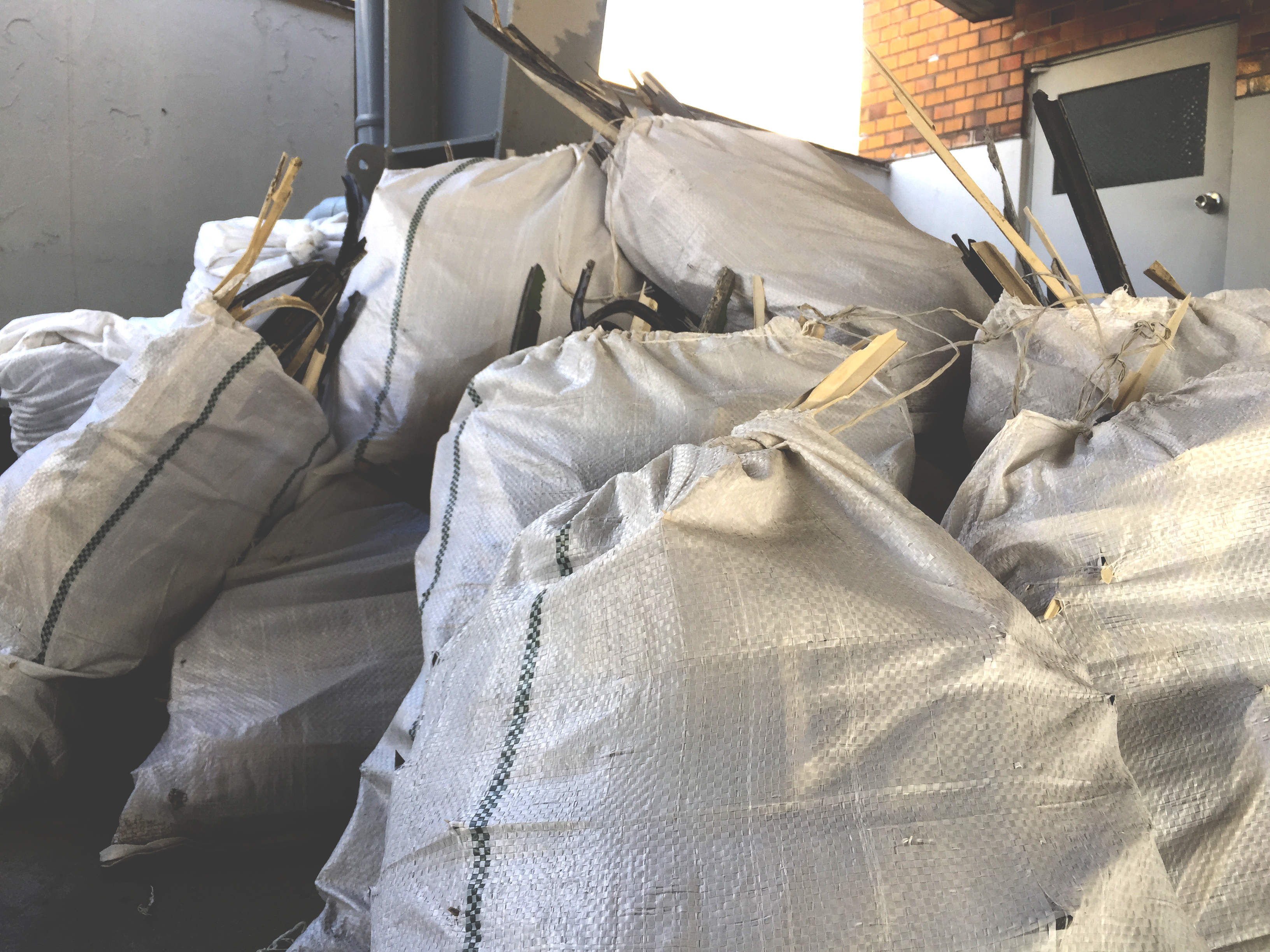 屋上防水工事ー荷物整理及び完成