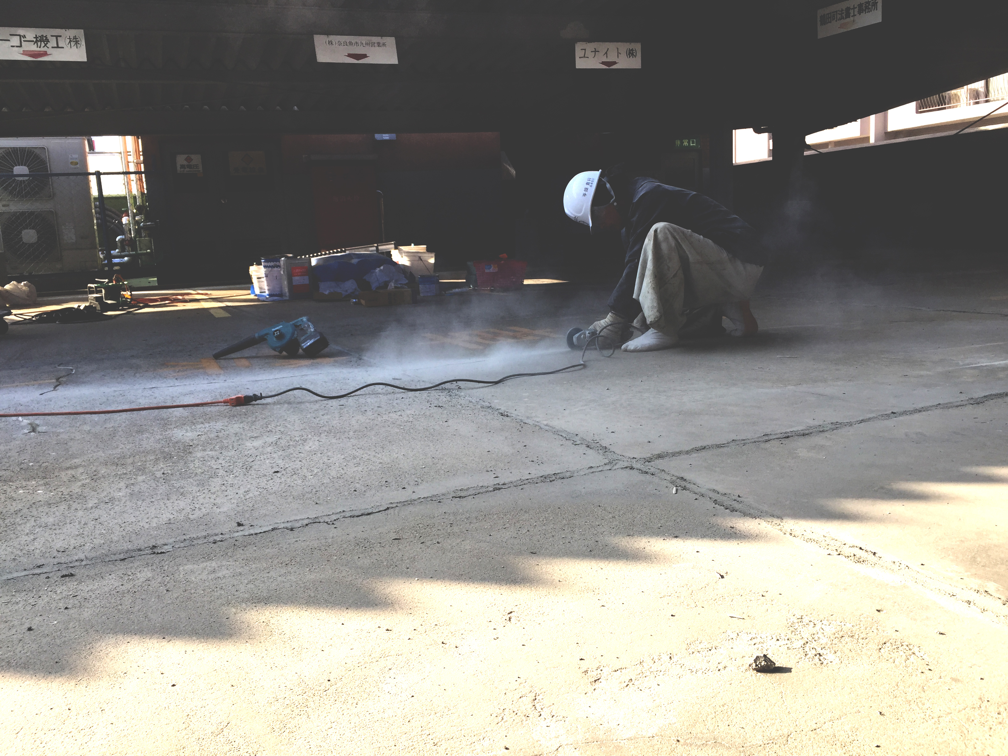 屋上防水工事ー防水層塗り