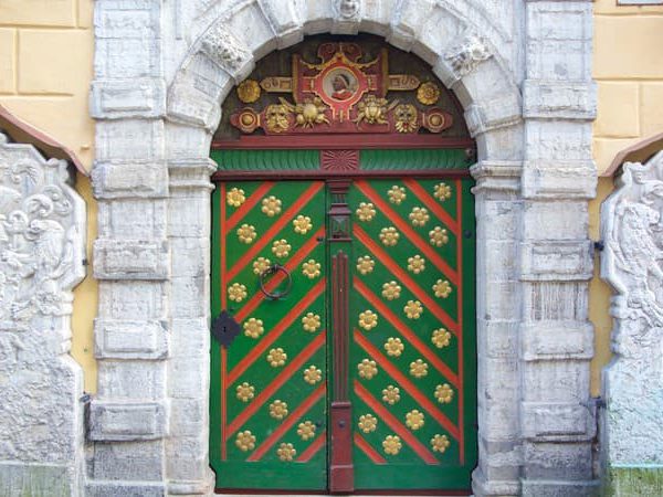 エストニアドア